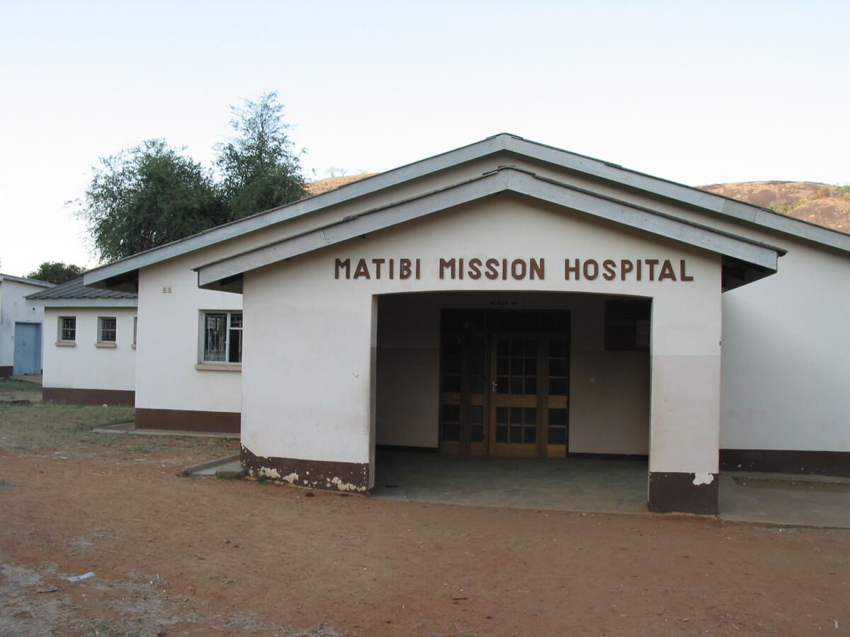 Supporting Matibi Mission Hospital – Doctor's Top-Up & Annual Drug Delivery